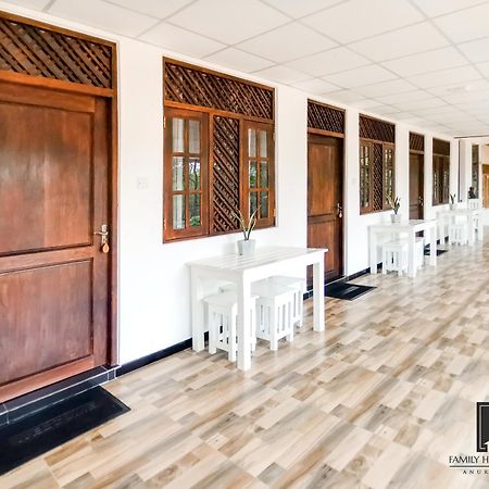 Family Holiday Resort Anuradhapura Exterior foto